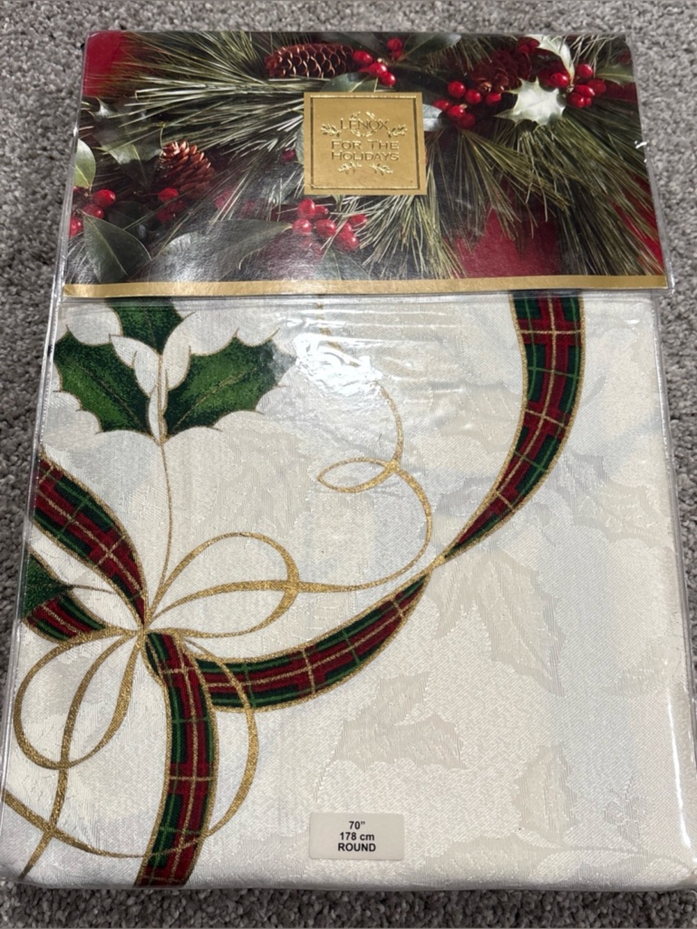 NEW Lenox Holiday Nouveau Tablecloth, 70" Round, Christmas NEW